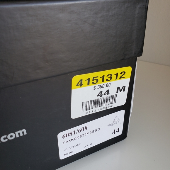 BNWT INTENSI black suede boots made in Italy - Picture 13 of 13